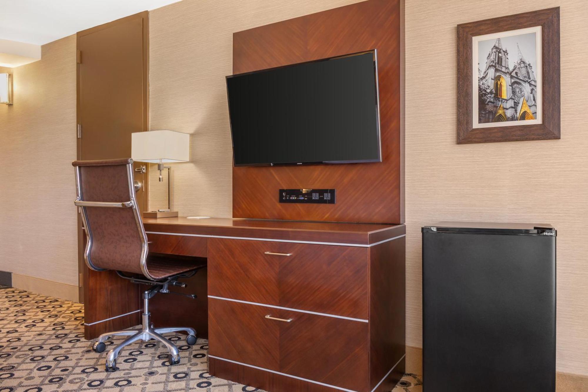 Radisson Hotel Southfield-Detroit Esterno foto